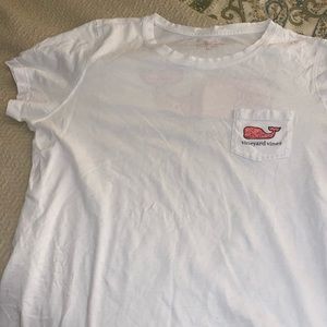 Vineyard vines T-shirt